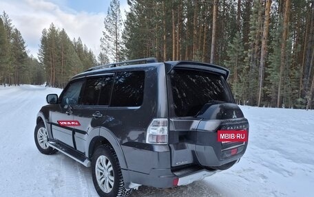 Mitsubishi Pajero IV, 2015 год, 2 850 000 рублей, 2 фотография