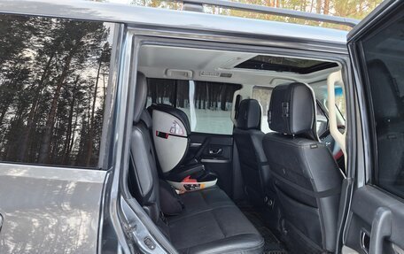 Mitsubishi Pajero IV, 2015 год, 2 850 000 рублей, 8 фотография