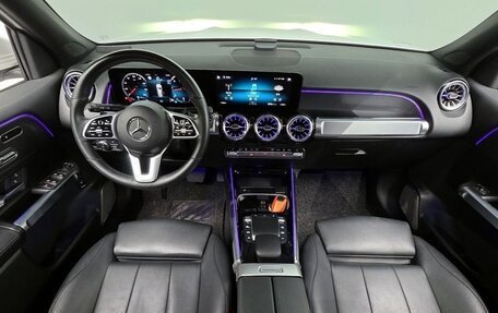 Mercedes-Benz GLB, 2022 год, 3 800 000 рублей, 6 фотография