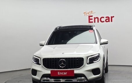 Mercedes-Benz GLB, 2022 год, 3 800 000 рублей, 3 фотография