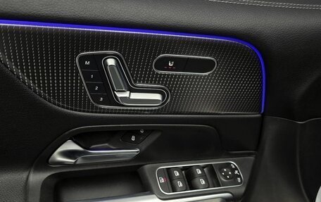 Mercedes-Benz GLB, 2022 год, 3 800 000 рублей, 12 фотография