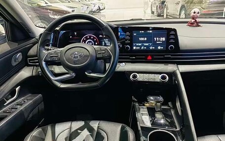 Hyundai Elantra, 2022 год, 1 395 000 рублей, 8 фотография