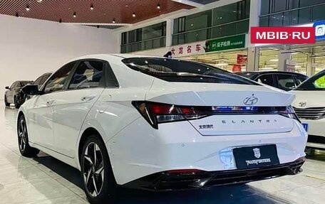 Hyundai Elantra, 2022 год, 1 395 000 рублей, 4 фотография