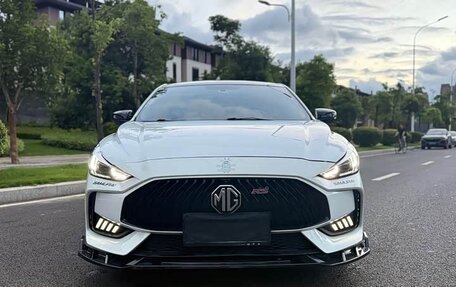 MG 5, 2021 год, 900 600 рублей, 2 фотография