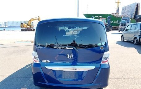 Honda Freed I, 2013 год, 780 000 рублей, 8 фотография