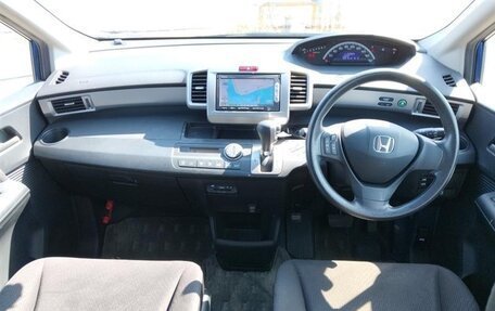 Honda Freed I, 2013 год, 780 000 рублей, 20 фотография