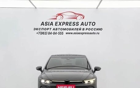 Volkswagen Golf VIII, 2023 год, 1 810 600 рублей, 3 фотография