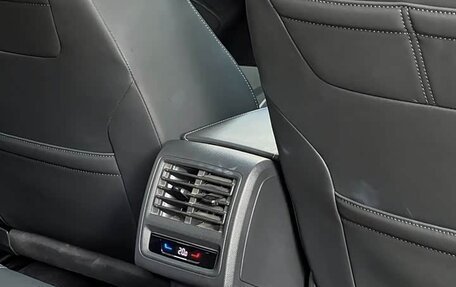 Volkswagen Golf VIII, 2023 год, 1 850 600 рублей, 15 фотография