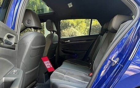 Volkswagen Golf VIII, 2023 год, 1 850 600 рублей, 12 фотография