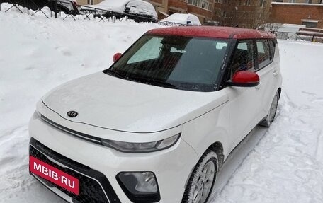 KIA Soul III, 2019 год, 1 900 000 рублей, 10 фотография