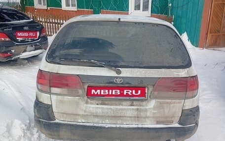 Toyota Caldina, 2000 год, 250 000 рублей, 1 фотография