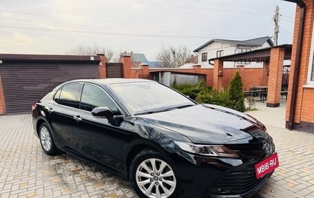 Toyota Camry, 2020 год, 2 500 000 рублей, 3 фотография