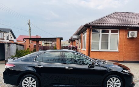 Toyota Camry, 2020 год, 2 500 000 рублей, 10 фотография