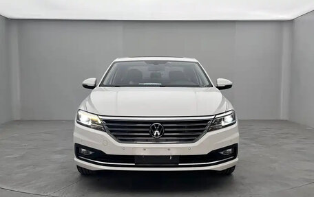 Volkswagen Lavida, 2021 год, 1 300 000 рублей, 2 фотография