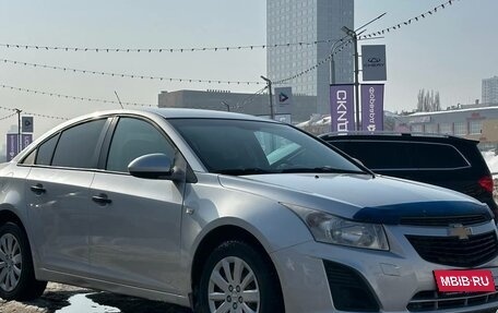 Chevrolet Cruze II, 2013 год, 745 000 рублей, 1 фотография