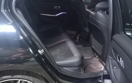 BMW 3 серия, 2021 год, 3 600 000 рублей, 19 фотография