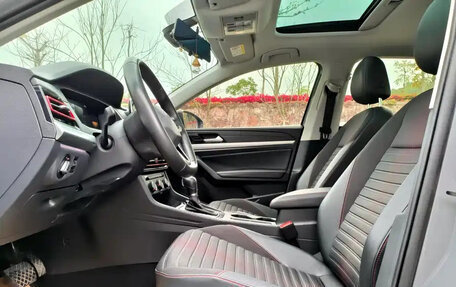 Volkswagen Lavida, 2023 год, 1 624 000 рублей, 5 фотография