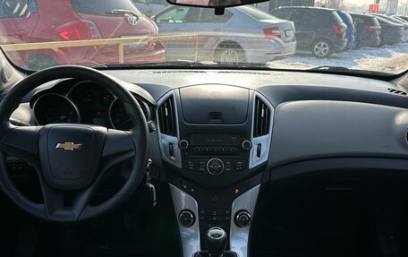 Chevrolet Cruze II, 2013 год, 745 000 рублей, 7 фотография