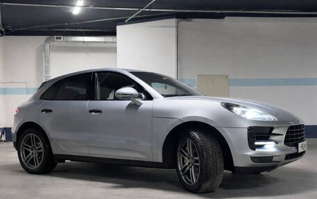 Porsche Macan I рестайлинг, 2018 год, 5 890 000 рублей, 3 фотография
