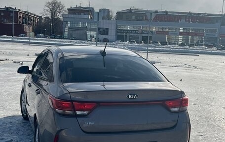 KIA Rio IV, 2021 год, 1 380 000 рублей, 4 фотография