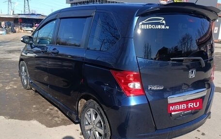 Honda Freed I, 2010 год, 980 000 рублей, 5 фотография