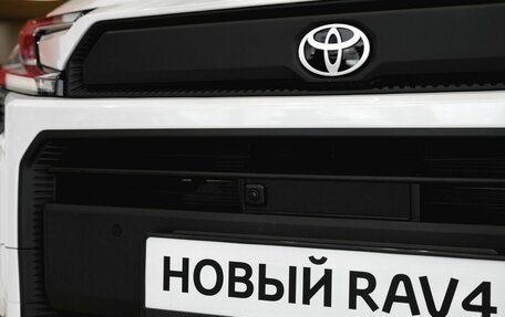 Toyota RAV4, 2025 год, 5 100 000 рублей, 16 фотография