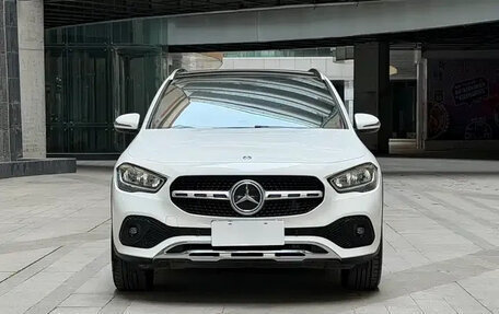 Mercedes-Benz GLA, 2020 год, 2 150 009 рублей, 2 фотография