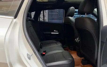 Mercedes-Benz GLA, 2020 год, 2 150 009 рублей, 14 фотография