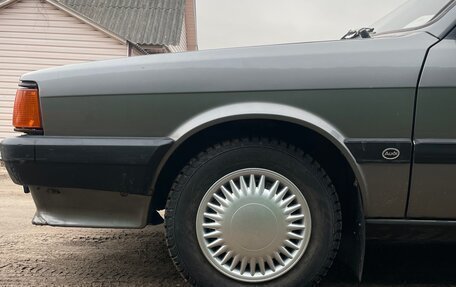 Audi 80, 1986 год, 299 999 рублей, 3 фотография