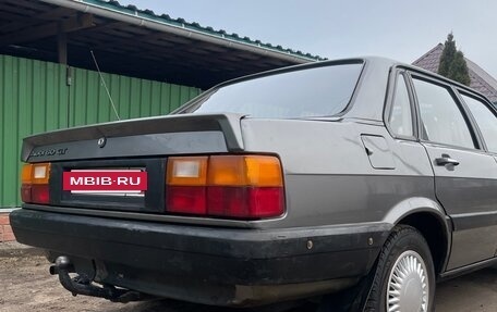 Audi 80, 1986 год, 299 999 рублей, 10 фотография