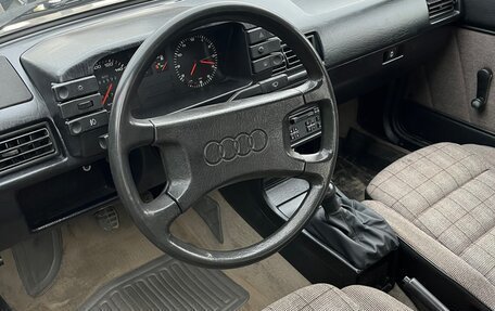 Audi 80, 1986 год, 299 999 рублей, 24 фотография