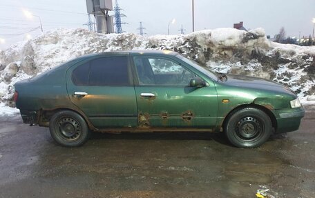 Nissan Primera II рестайлинг, 1999 год, 55 000 рублей, 3 фотография