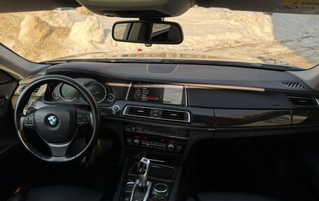 BMW 7 серия, 2015 год, 2 450 000 рублей, 6 фотография