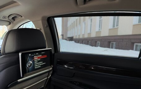 BMW 7 серия, 2015 год, 2 450 000 рублей, 10 фотография