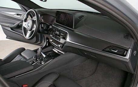 BMW 5 серия, 2023 год, 7 100 000 рублей, 3 фотография