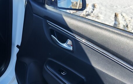 KIA Rio IV, 2017 год, 1 350 000 рублей, 18 фотография