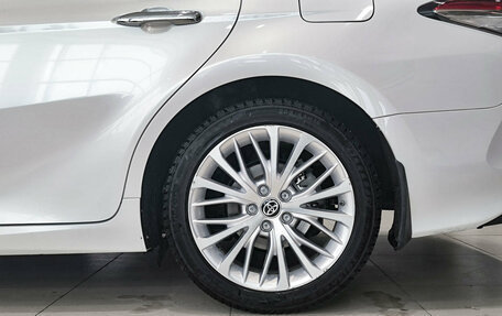 Toyota Camry, 2021 год, 3 050 000 рублей, 18 фотография