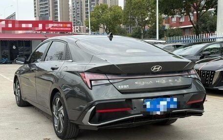 Hyundai Elantra, 2023 год, 1 590 000 рублей, 5 фотография