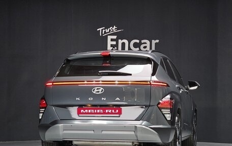 Hyundai Kona, 2023 год, 2 330 000 рублей, 4 фотография