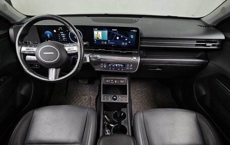 Hyundai Kona, 2023 год, 2 330 000 рублей, 7 фотография