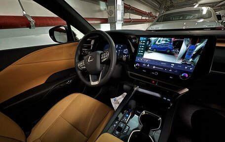 Lexus RX IV рестайлинг, 2025 год, 8 290 000 рублей, 4 фотография