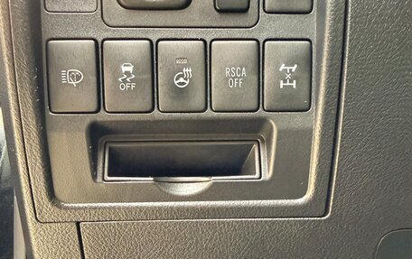 Toyota Land Cruiser 200, 2012 год, 4 300 000 рублей, 20 фотография