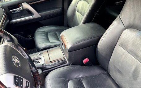 Toyota Land Cruiser 200, 2012 год, 4 300 000 рублей, 18 фотография