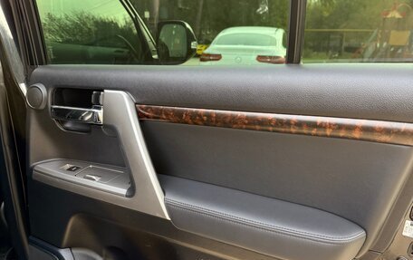 Toyota Land Cruiser 200, 2012 год, 4 300 000 рублей, 31 фотография