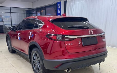 Mazda CX-4, 2023 год, 1 900 000 рублей, 3 фотография