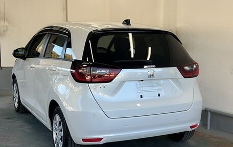 Honda Fit, 2022 год, 1 130 000 рублей, 4 фотография