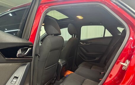 Mazda CX-4, 2023 год, 1 900 000 рублей, 6 фотография