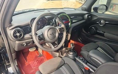 MINI Clubman, 2023 год, 2 150 333 рублей, 8 фотография