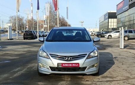 Hyundai Solaris II рестайлинг, 2014 год, 800 000 рублей, 2 фотография