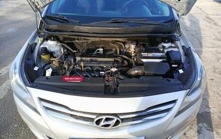 Hyundai Solaris II рестайлинг, 2014 год, 800 000 рублей, 11 фотография